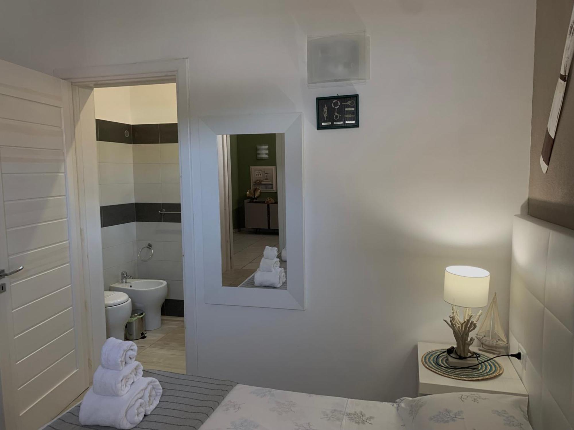 Aquarama Rooms & Apartments Torre Squillace Luaran gambar